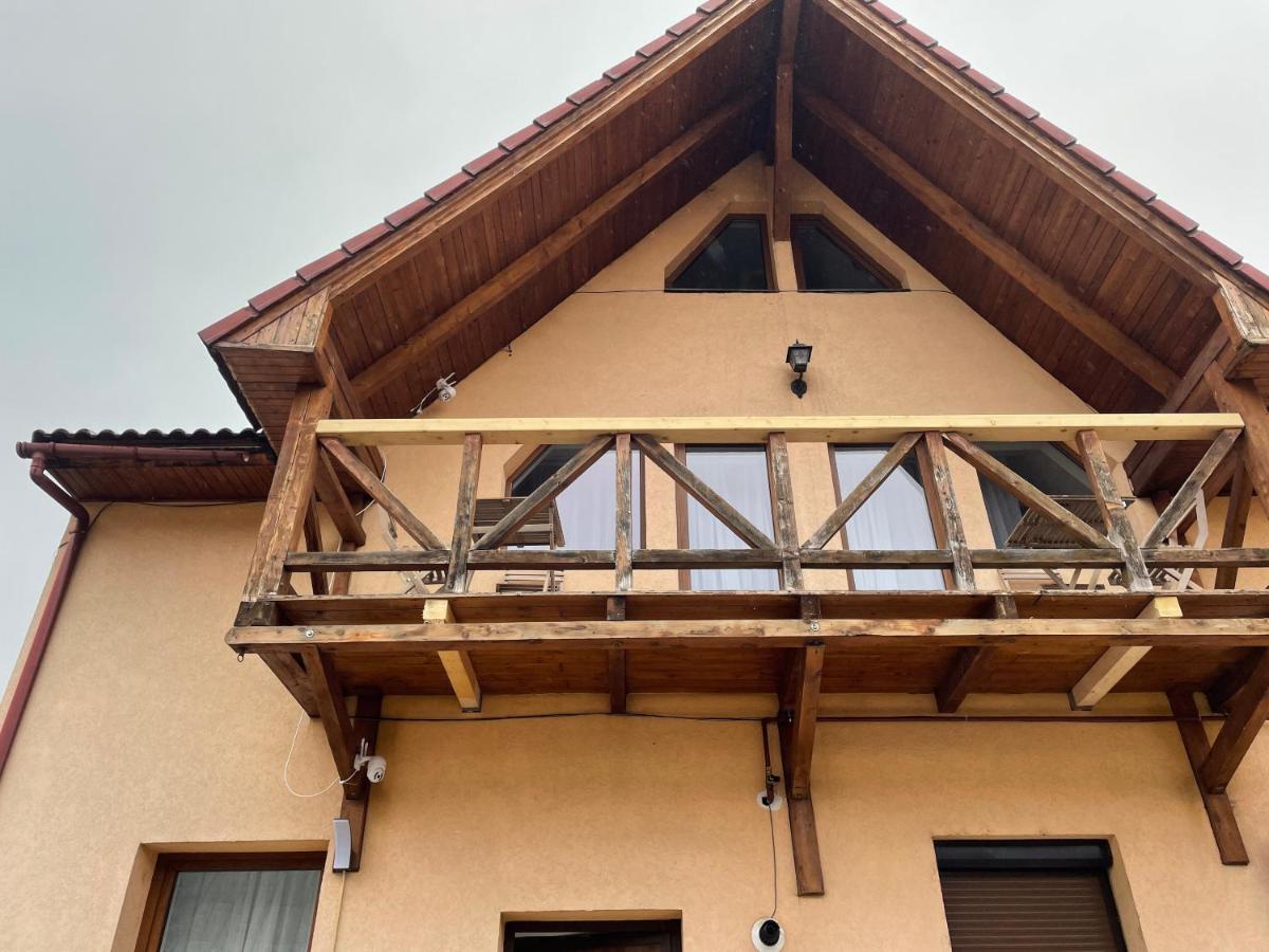 Casa Cu Balcon Apartman Brassó Kültér fotó