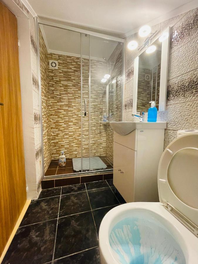 Casa Cu Balcon Apartman Brassó Kültér fotó