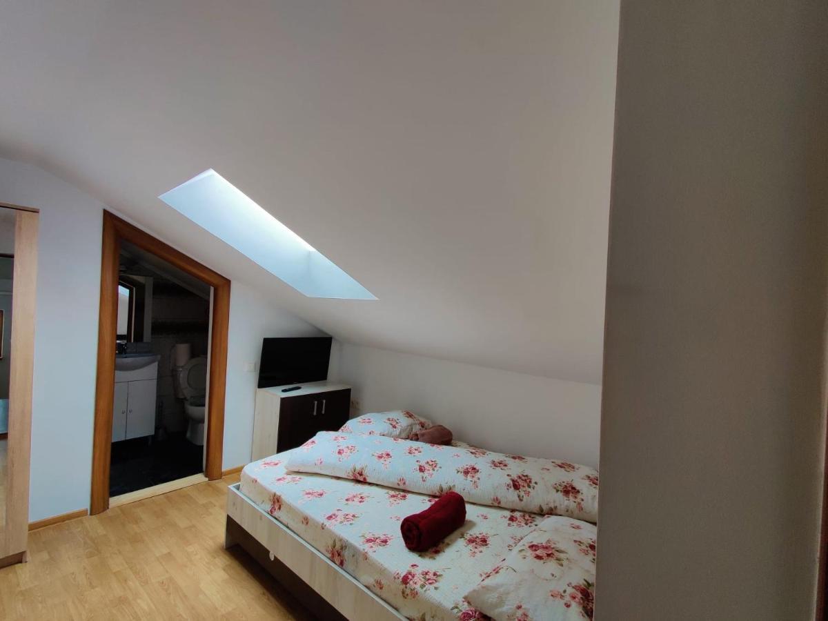Casa Cu Balcon Apartman Brassó Kültér fotó