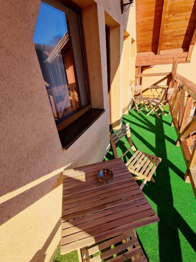 Casa Cu Balcon Apartman Brassó Kültér fotó