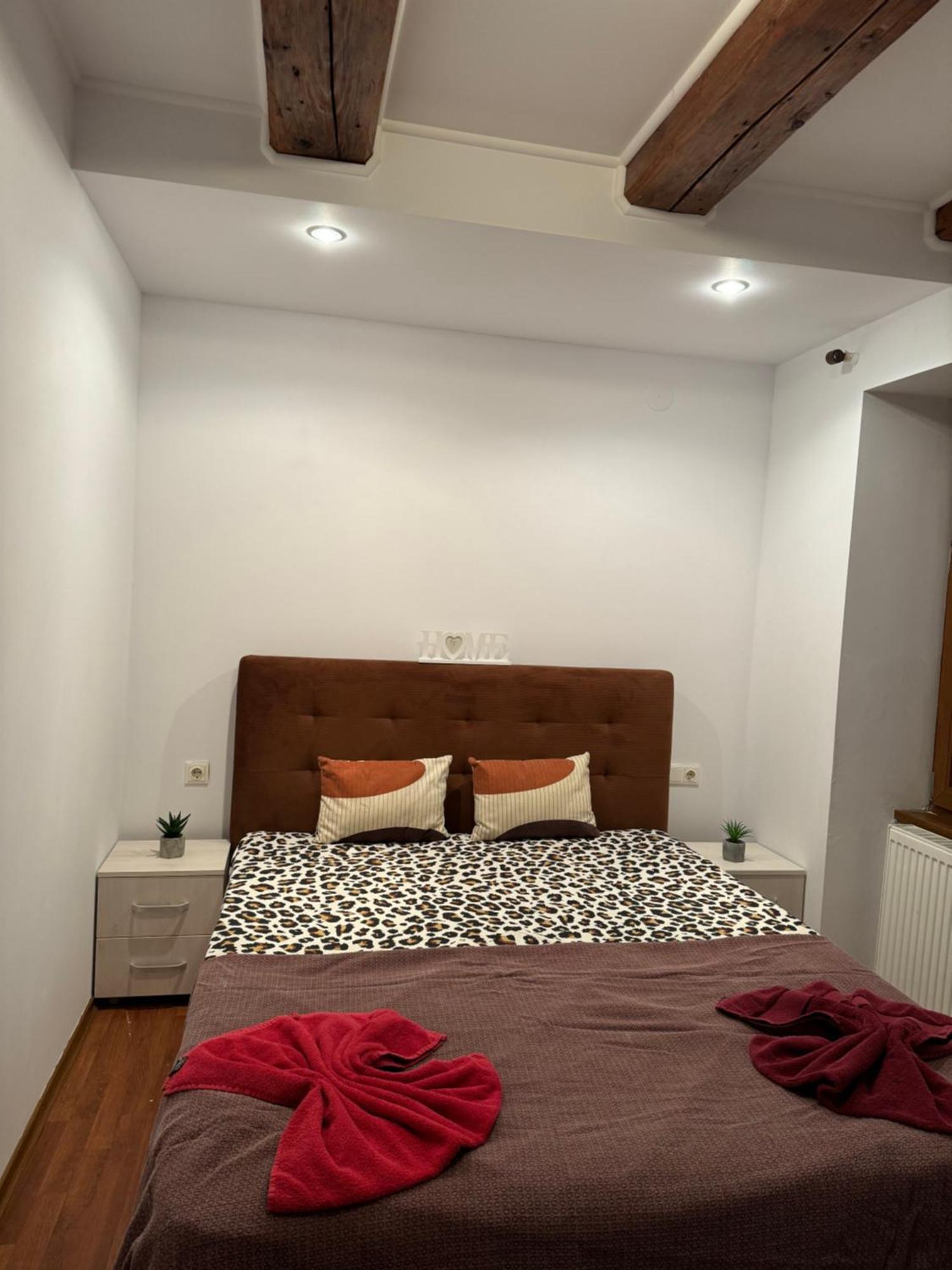 Casa Cu Balcon Apartman Brassó Kültér fotó